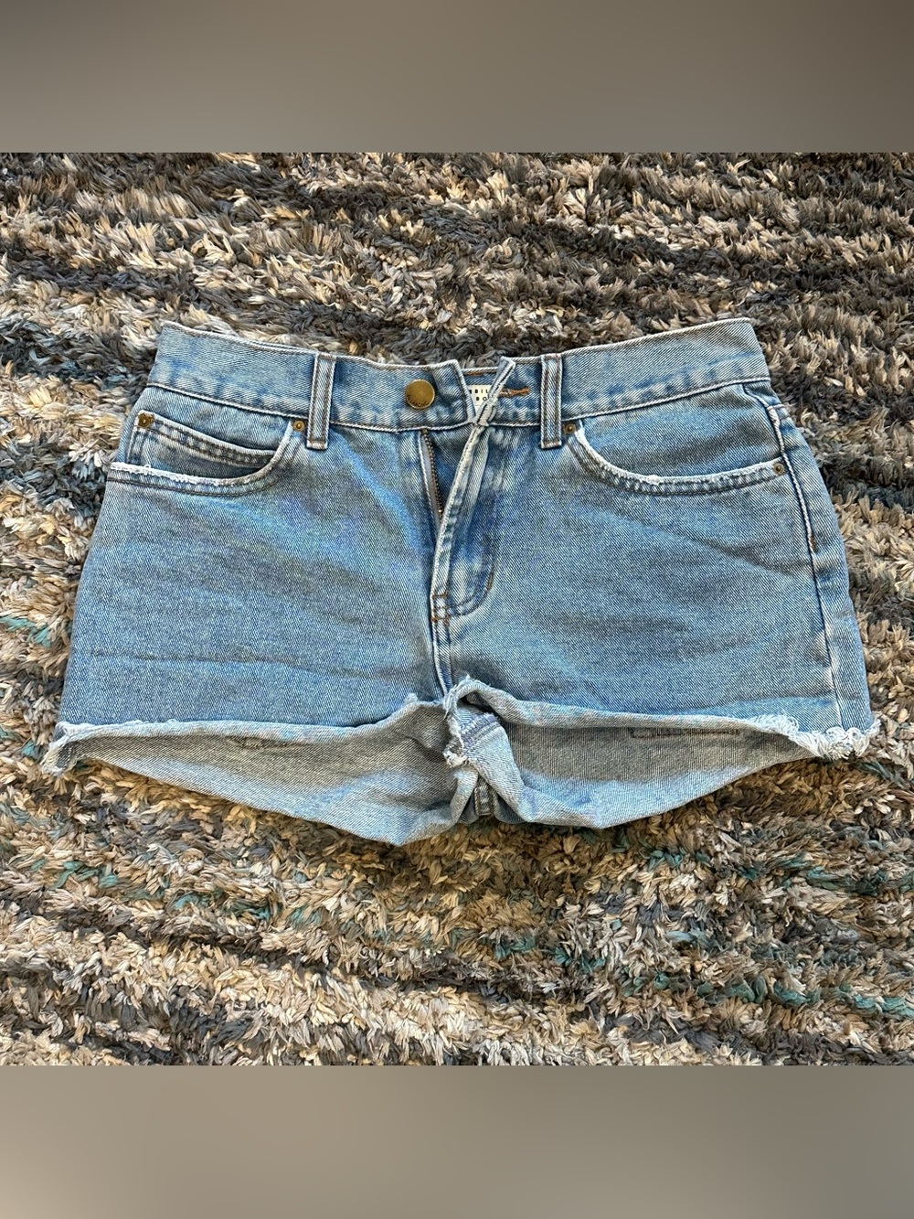Billabong Light Wash Denim Shorts size 25